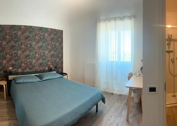 Sunrise Marina Di Pisa